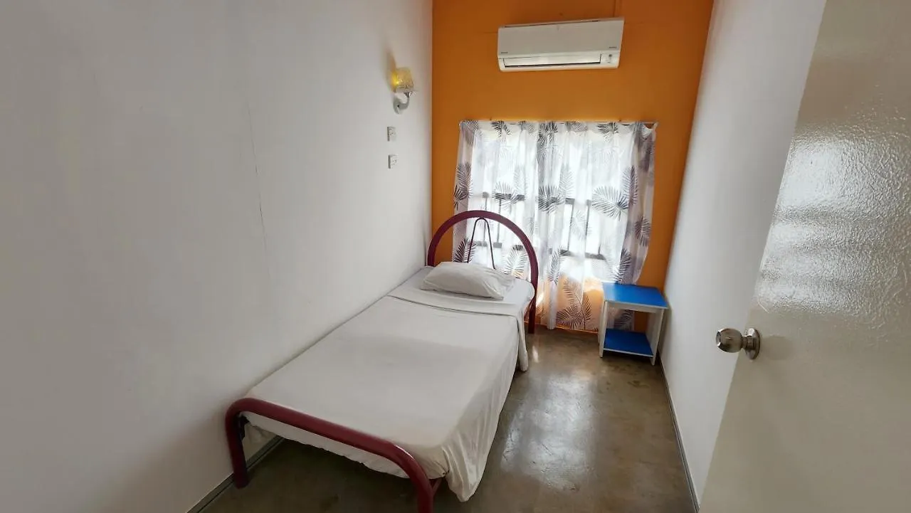 Vintage Inn 2*, Malacca